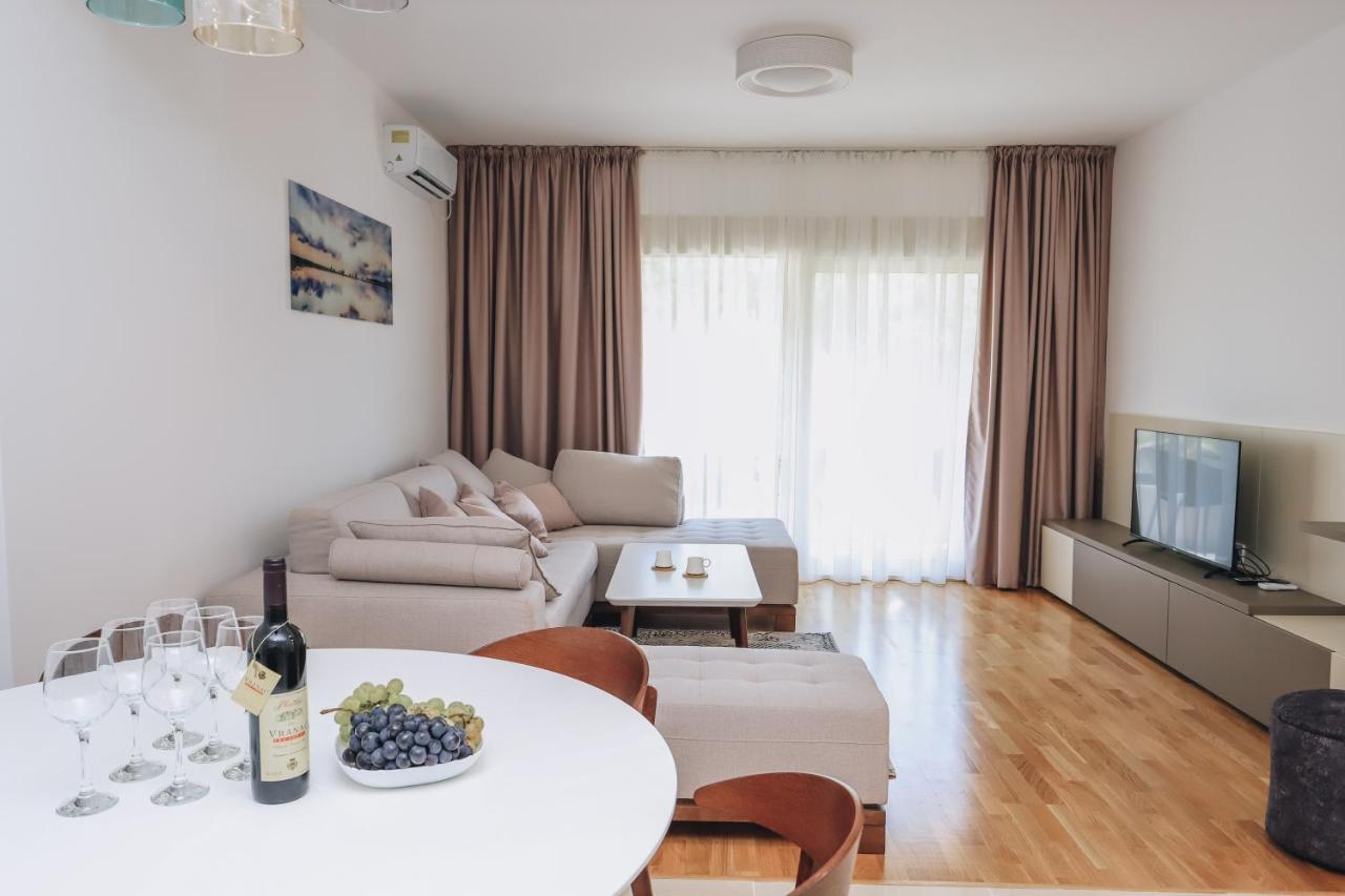 Status-M Apartments Bečići Exteriör bild
