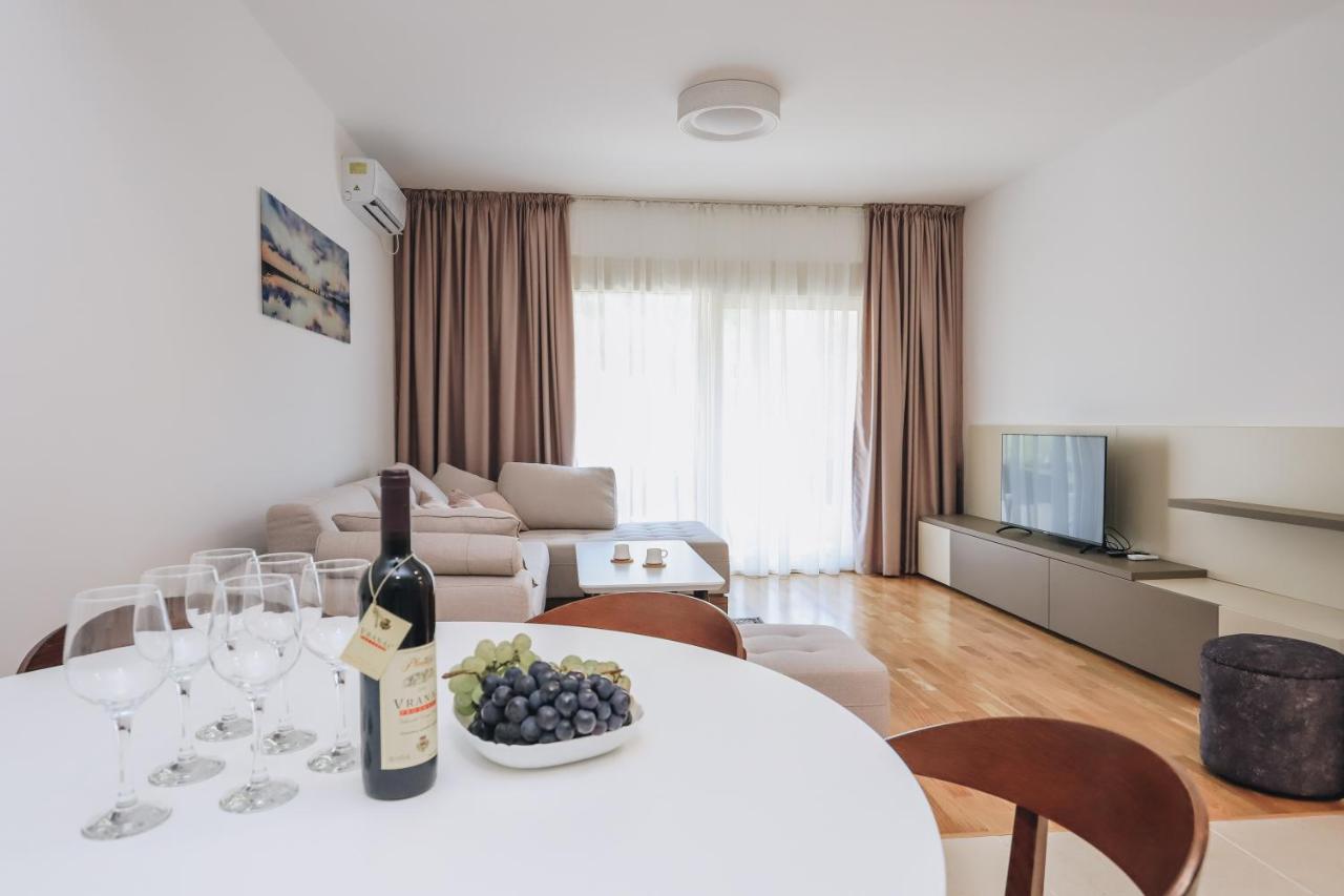 Status-M Apartments Bečići Exteriör bild