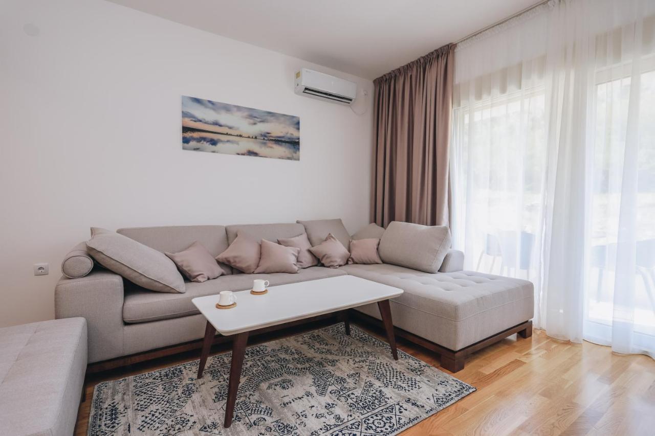 Status-M Apartments Bečići Exteriör bild