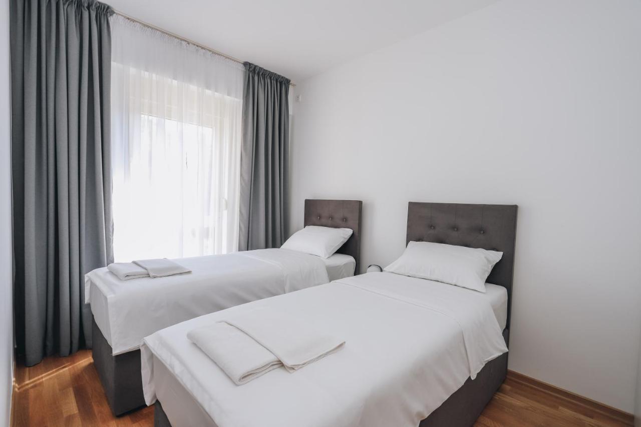 Status-M Apartments Bečići Exteriör bild